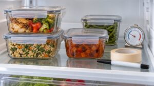 how long do leftovers last in the fridge